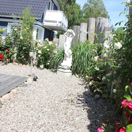 Haus Amo Solem Aparthotel Dierhagen Kamer foto