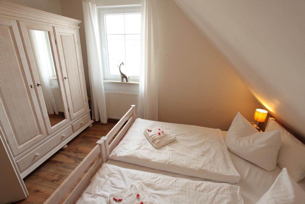 Haus Amo Solem Aparthotel Dierhagen Kamer foto